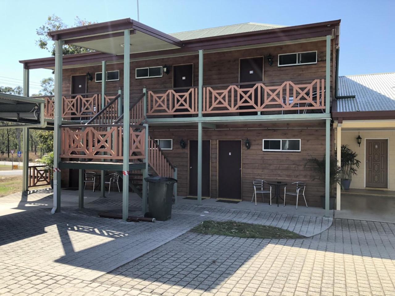 Bororen Hotel Motel Dış mekan fotoğraf